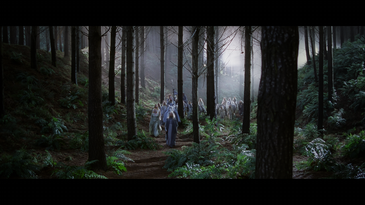 The Lord of the Rings- The Return of the King (EXT.) PT. 1.mkv_snapshot_00.37.08_[2020.12.15_18.39.3