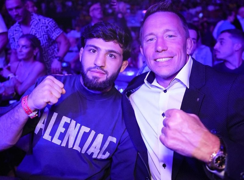 Арман Царукян: Чарлз Оливейра има няколко трика, но нищо особено