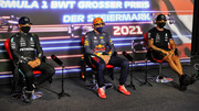 [Imagen: Top-3-Pressekonferenz-Formel-1-GP-Steier...808833.jpg]