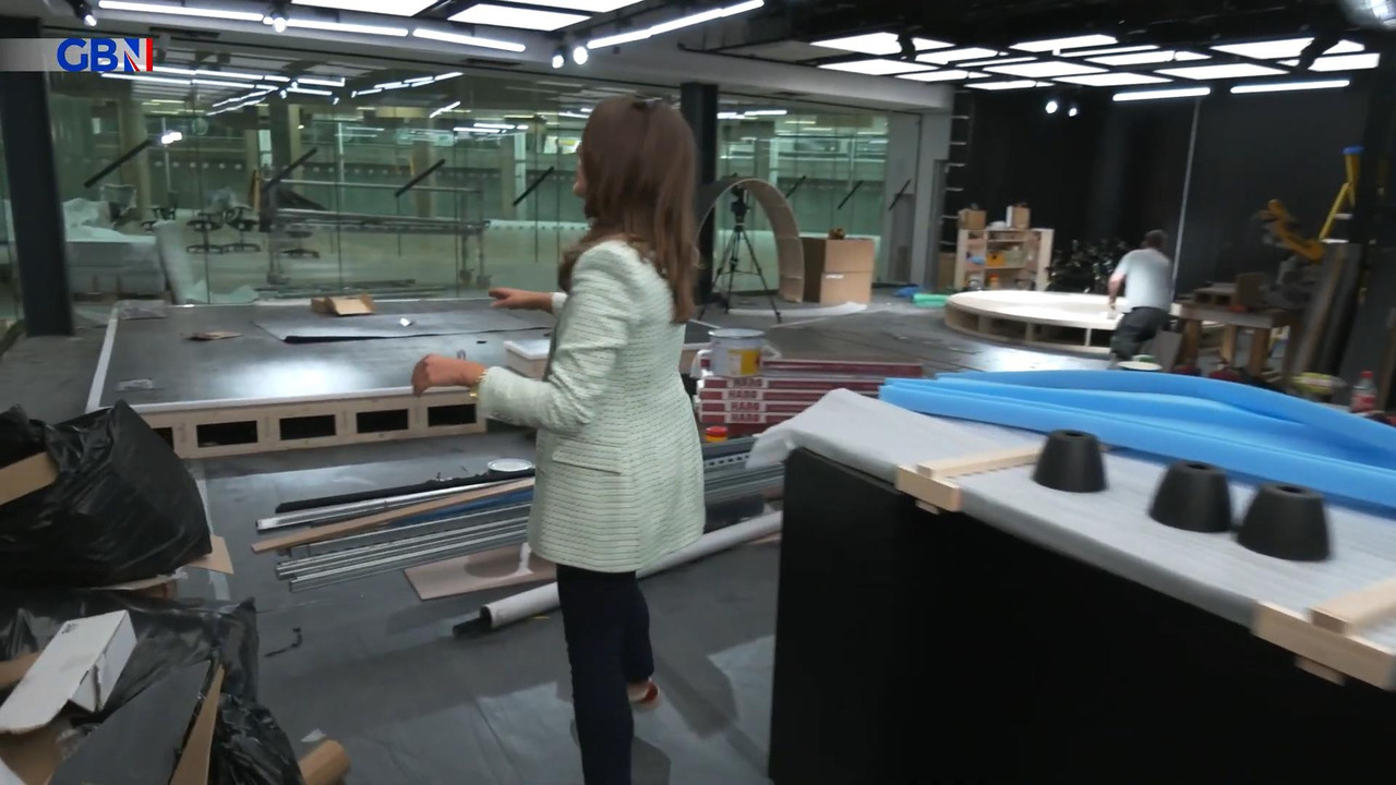 GB News Our studio is taking shape.mp4_snapshot_00.10_[2021.05.24_18.37.32]