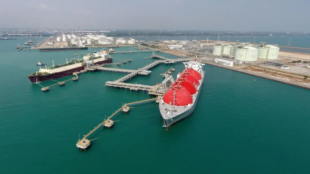 PTT Vows to Retain Ownership of Key Companies