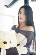 Arina-Zhen-34-008