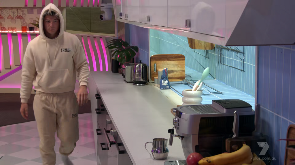 [Image: 8405znnzwpwk.png]