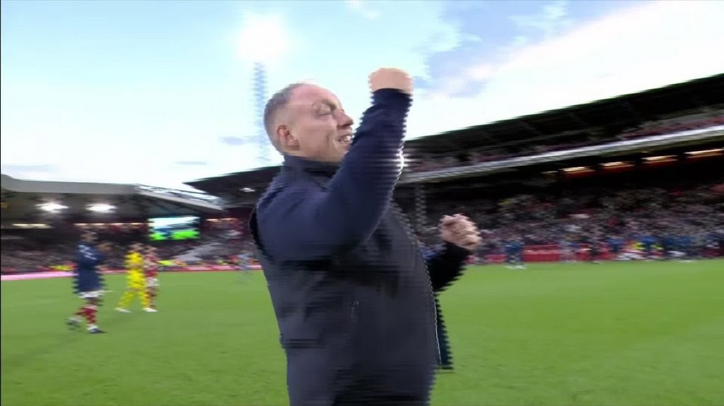 [Image: wwxvsj1w2o04.jpg]