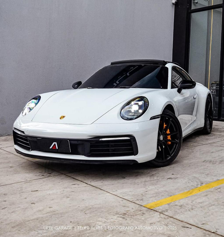 Porsche 911 Carrera (Geração 992.1)