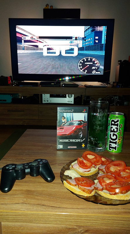 147432038-10220165000168199-183104229345