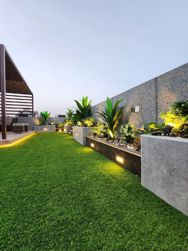 إضاءة حدائق