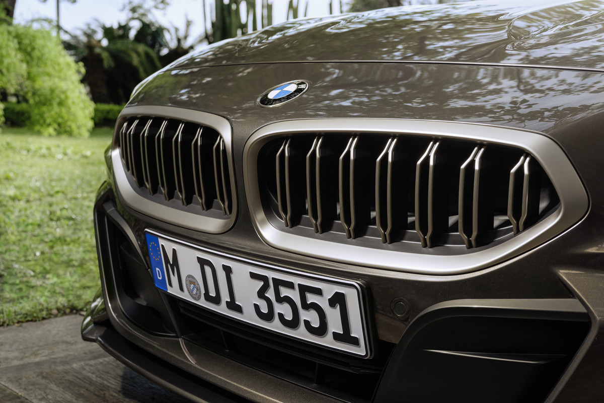P90505545_highRes_bmw-concept-touring-