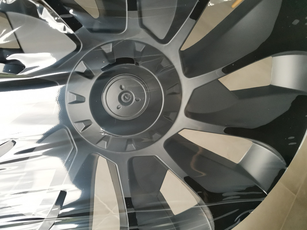 1681491579613135793494168923619