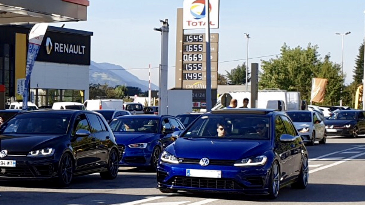 C849ECBE-FF24-4E57-93AB-9FB0F76EC045