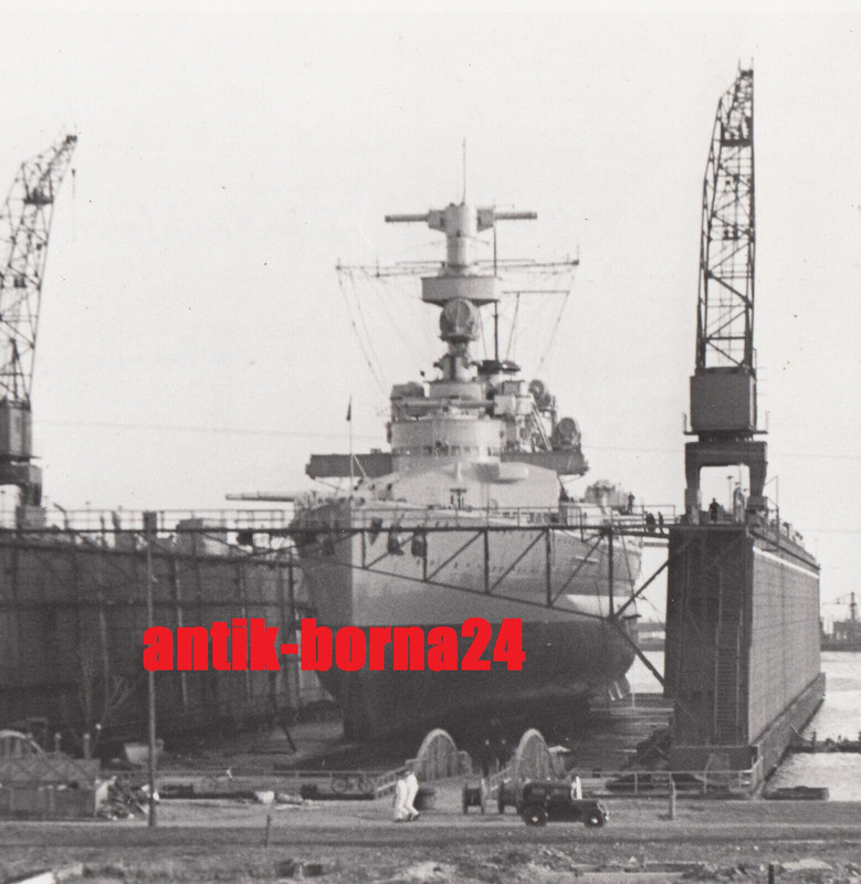 Foto KM Soldat Panzerschiff Deutschland Kriegsschiff Schwimmdock Kreuzer G309 (1)