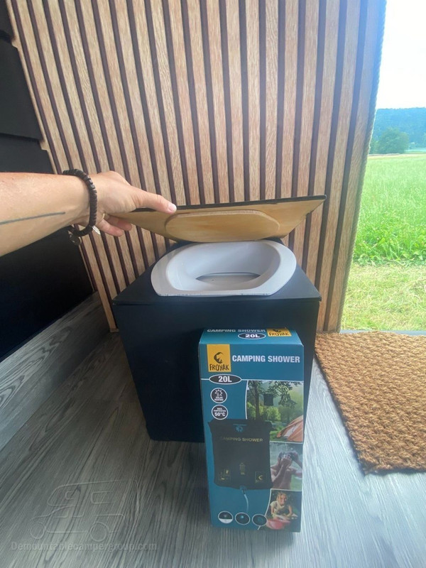 wohnmobil-xl-gfk-wohnkabine-absetzkabine-tiny-house (5)