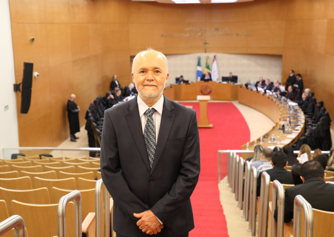 Novo desembargador foi promovido por antiguidade. (Foto: Divulgação, TJMS)