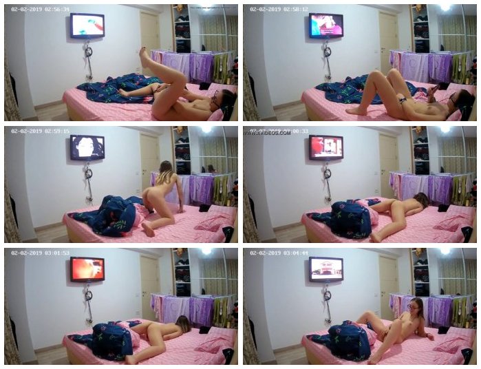 [Image: cam-girl-masturbating-video-2-2.jpg]