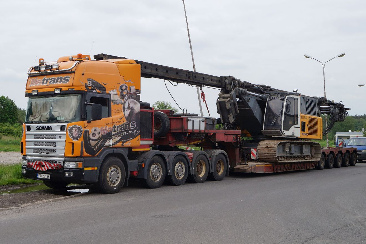 Scania-164G-580_Metrans_SO-2813H_1b