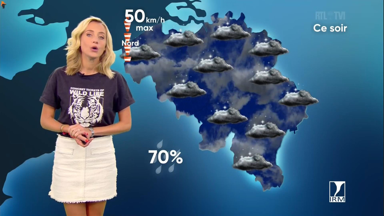 Emilie Dupuis 250821.mp4_snapshot_01.50_[2021.08.25_15.47.12]