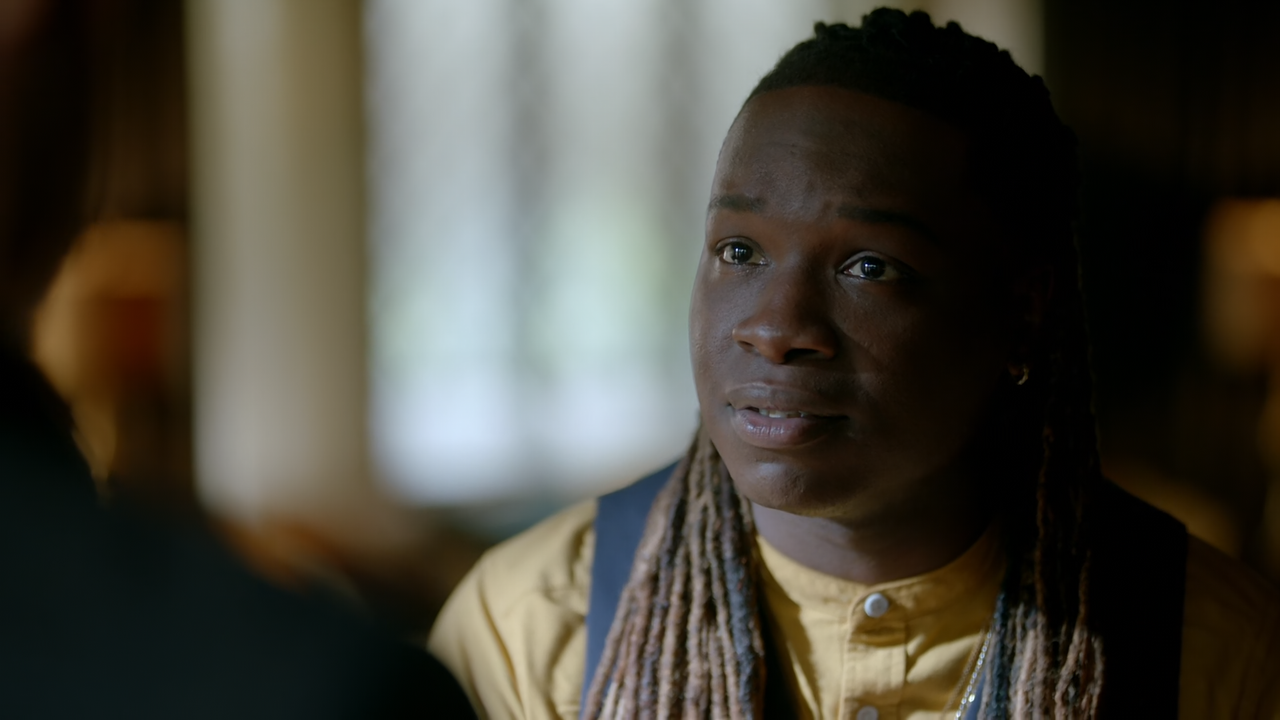 Legacies.S03E13.One.Day.You.Will.Understand.1080p.10bit.AMZN.WEB-DL.DDP5.1.HEVC-Vyndros.mkv_snapshot