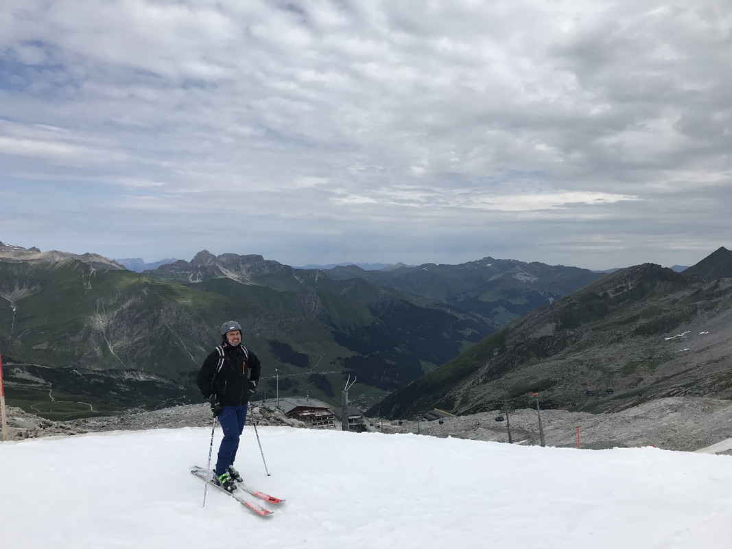 702DE7EE-8684-47F3-975A-CAF11DC115B3