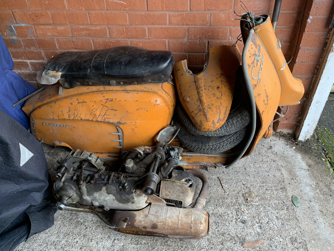 742EF460-5241-4992-8790-E4EE2DFC3DCB