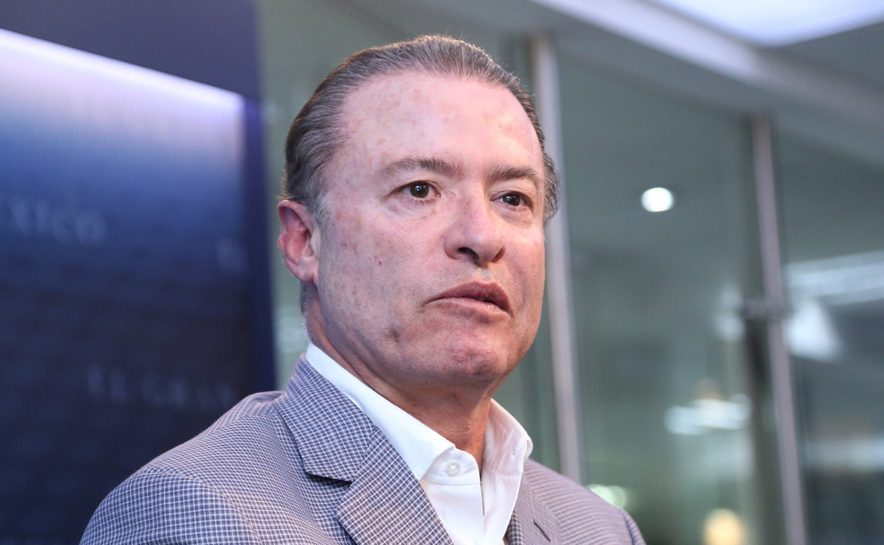 PRI niega permiso a Quirino Ordaz para ser embajador en España