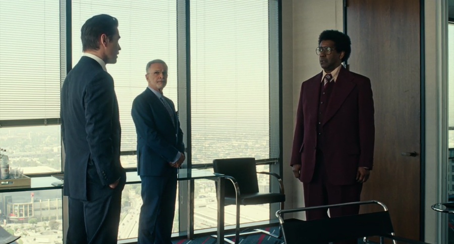 Roman J. Israel, Esq. 2017 BluRay [Hindi + English] 480p, 720p Screenshot