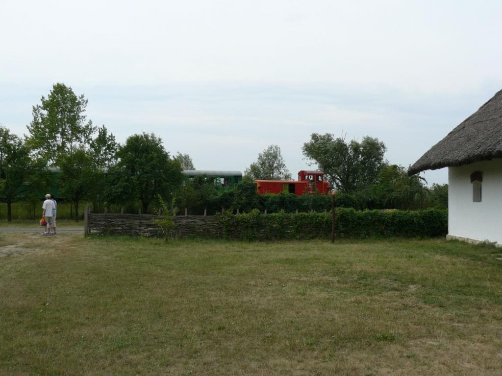 [Obrazek: 47d3fca9a65442e8.jpg]