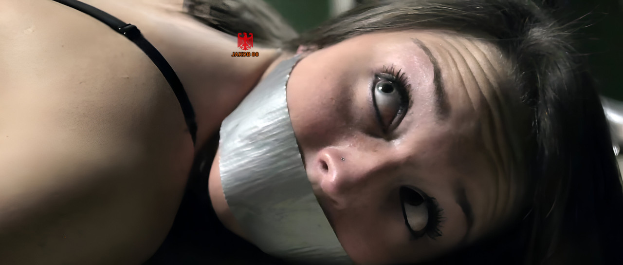 Danielle LaBelle 6 - House Of Horrors - Gates Of Hell 2012