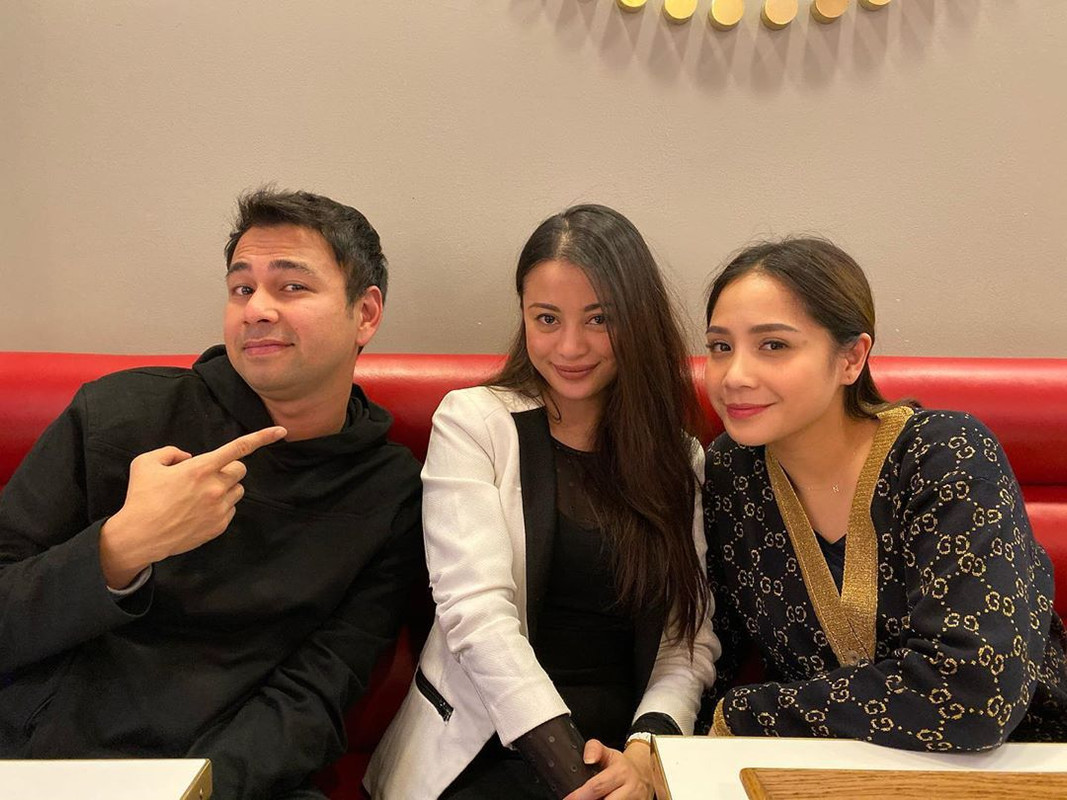 Raffi Ahmad, Nagita Slavina dan Angie Virgin.