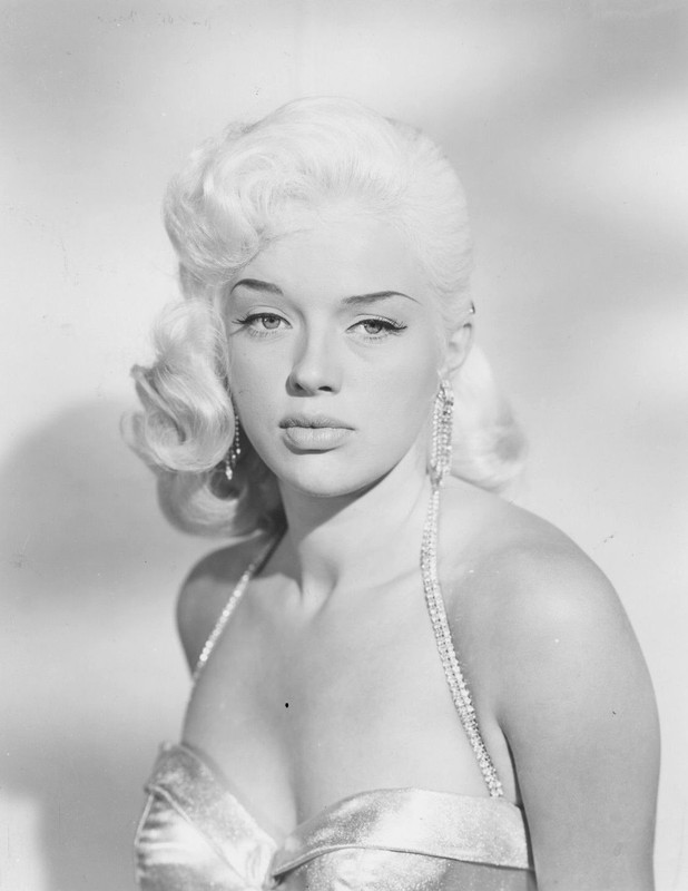Diana_Dors_b92