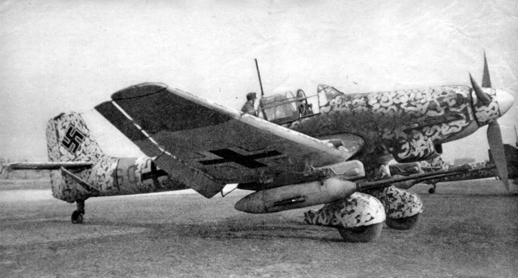 Le Junkers 87 dit "Stuka" - Page 2 Ju87G2