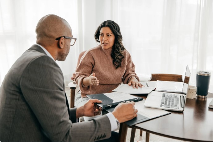 how to find a good business broker
