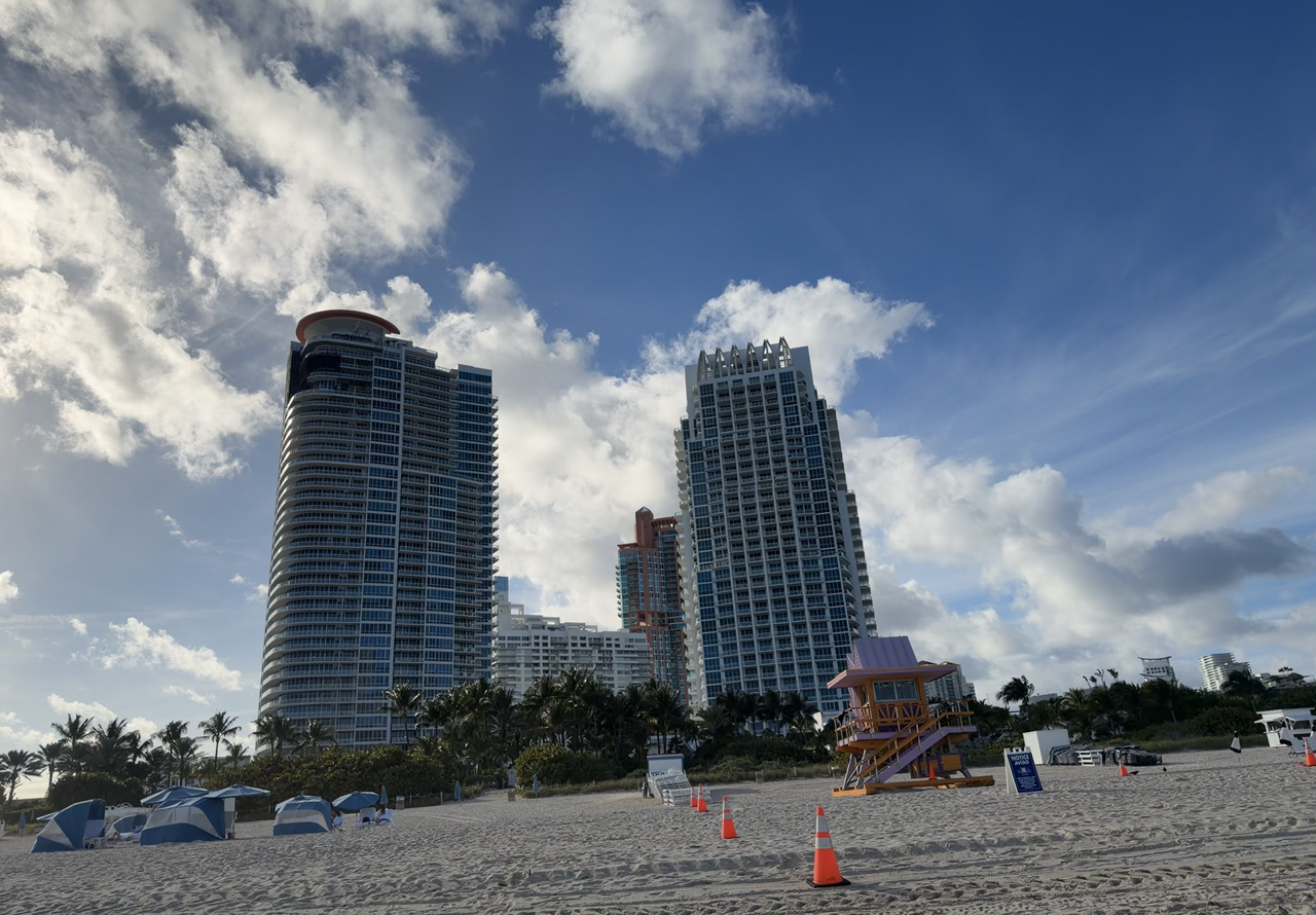 [Image: South-Pointe14.png]