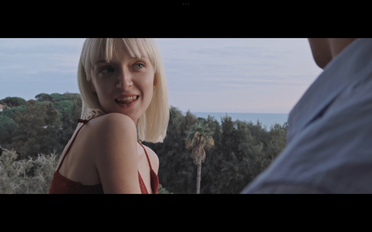 Screenshot_2025-02-13-22-38-47-738_com.mxtech.videoplayer.pro