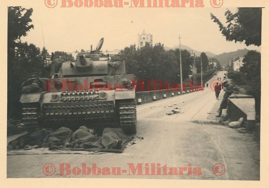 V894 Italien 1944 Lanzotal Panzerkampfwagen Panzer Turmschürze Bandenkampf italy