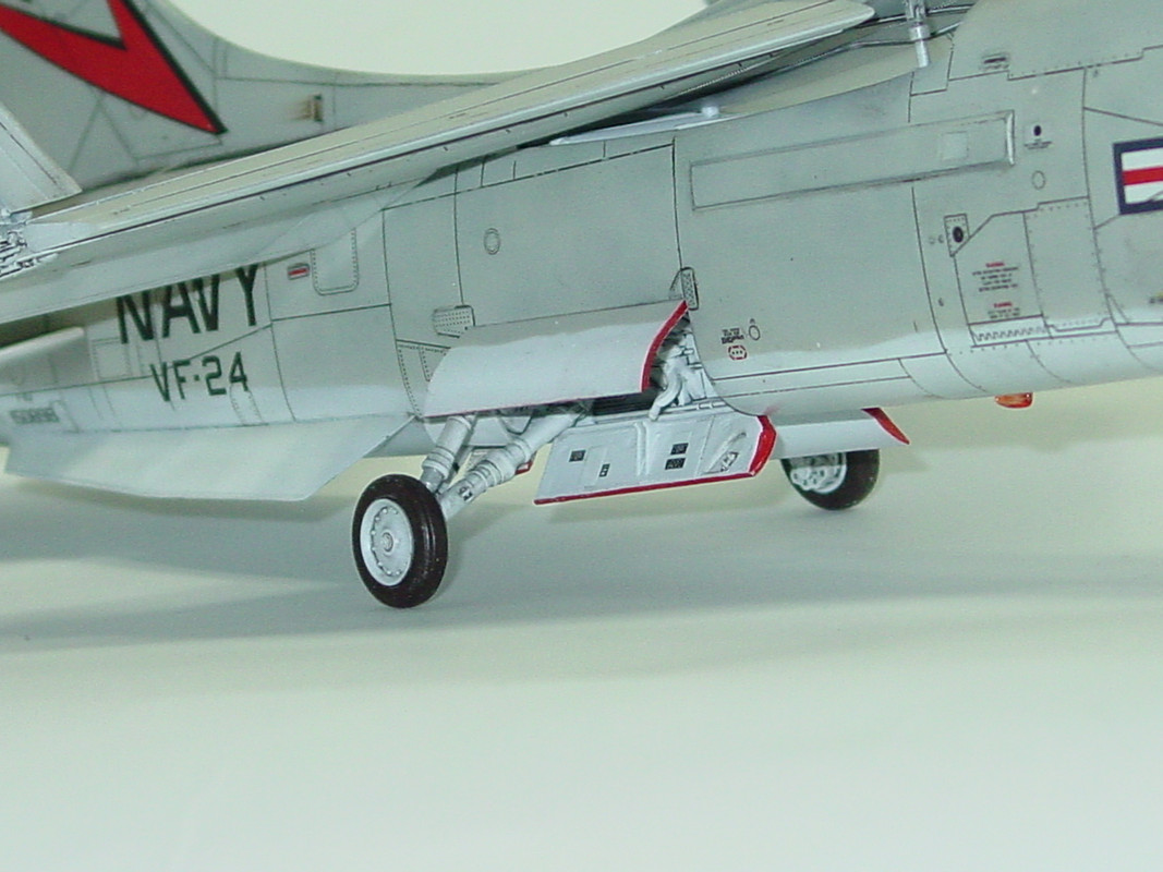 Hasegawa F-8J Crusader - Aircraft - Finescale Modeler Forum Hasegawa F-8J Crusader - Aircraft - Finescale Modeler Forum