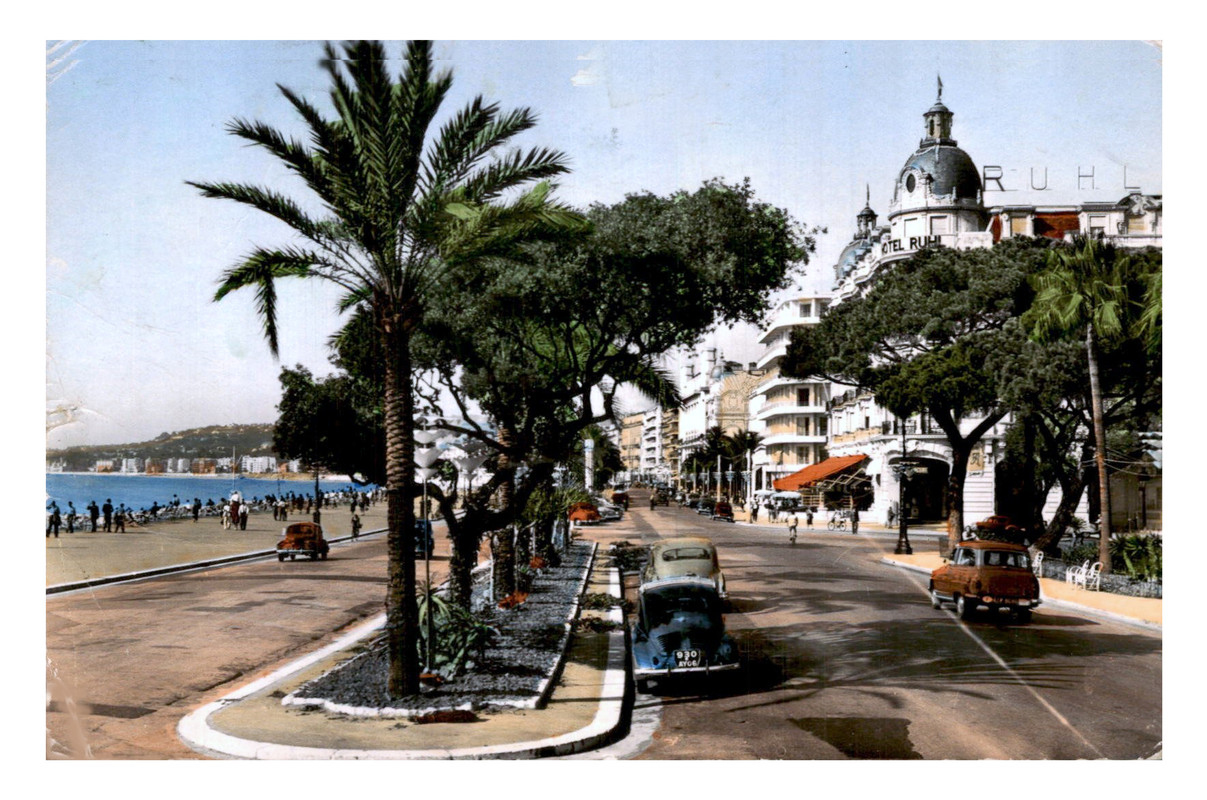 Nice, Côte d'Azur, la Promenade des Anglais (Galeries Lafayette 11750)
