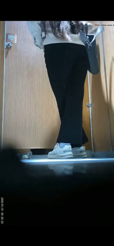 Screenshot 20251111 122722 com estrongs android pop