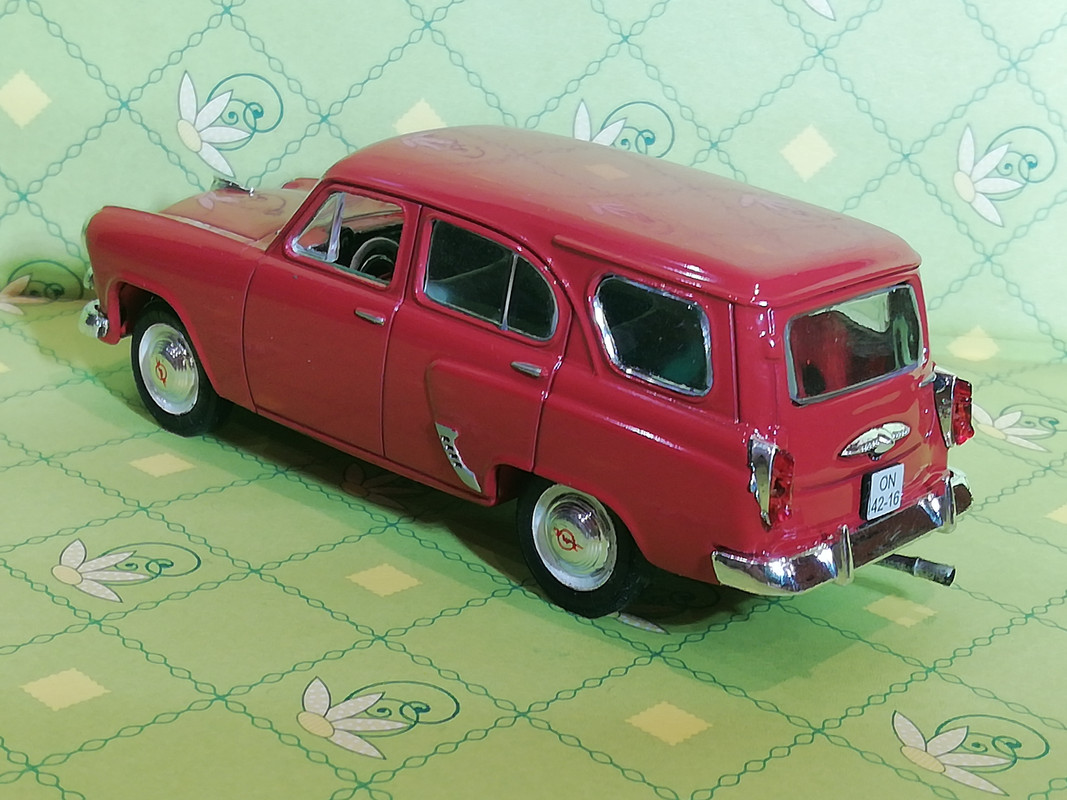 Москвич 423H. 4