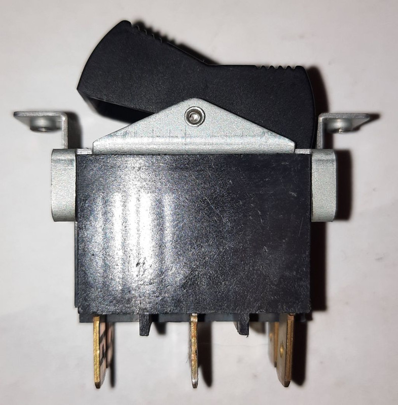 [Bild: Schalter-Seite3-20260323.jpg]