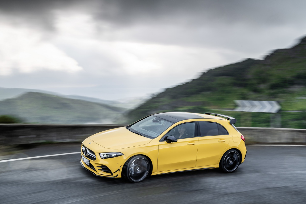 Mercedes-AMG A 35 4MATIC (21)