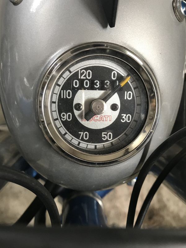 D641DC20-6B64-4AF3-B4FA-20F16C4605C1