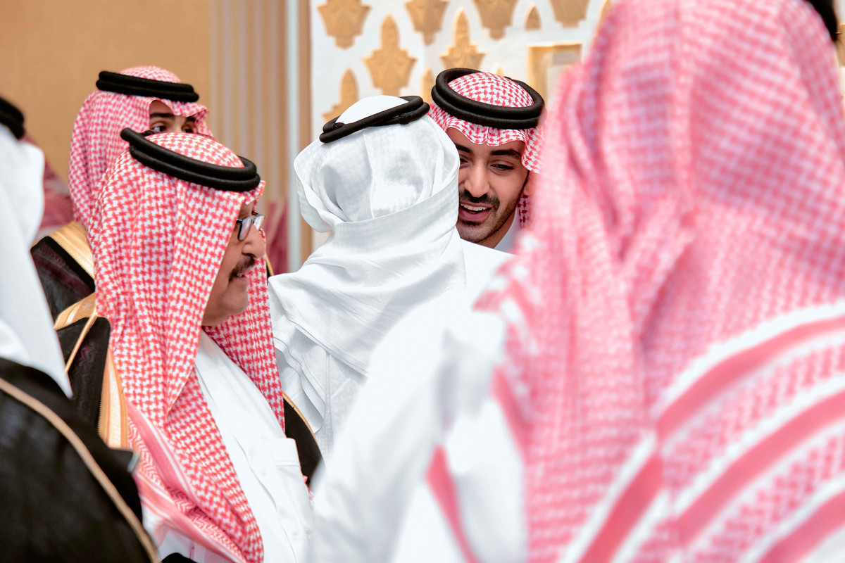 freelancers-BN7-A8464