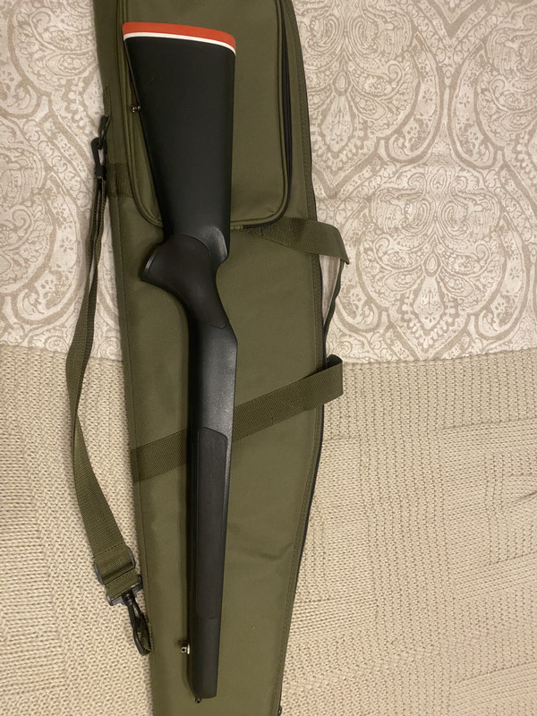 C42F2A85-6A4D-4E6D-AAE8-040A3463E676