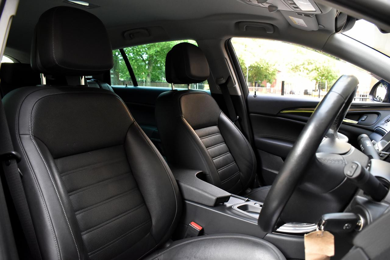 2016 66 VAUXHALL INSIGNIA 46