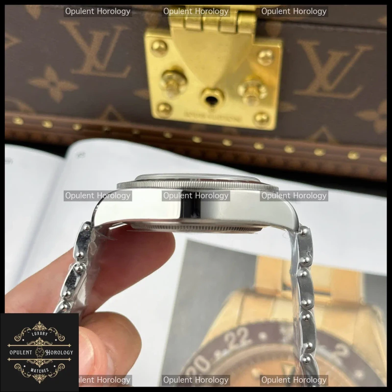 Tudor Black Bay GMT M79830RB Replica Watch 41mm Automatic Swiss Movement