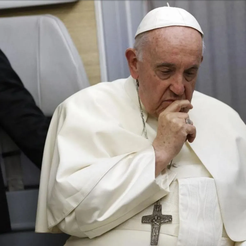 Políticos argentinos piden al Papa Francisco que visite el país