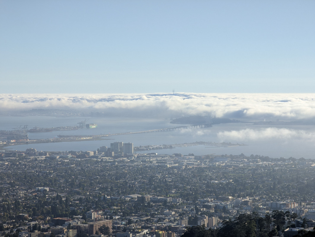 PXL_20250808_015157060