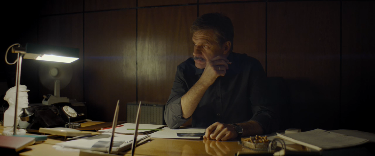 Chikatilo.E02.2020.WEB-DL.(720p).ExKinoRay.mkv_snapshot_26.33_[2022.03.24_16.34.18]