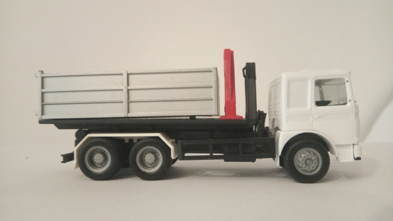 Macht (7727)
