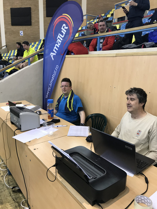 E041F5F4-1DF2-4F83-9A48-D767C0A0A57A